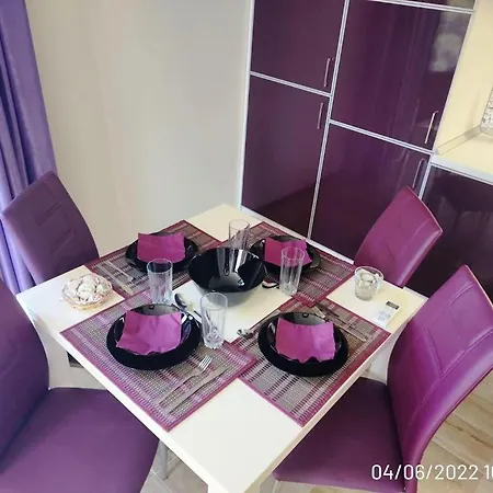 Apartment Blue - Amara *