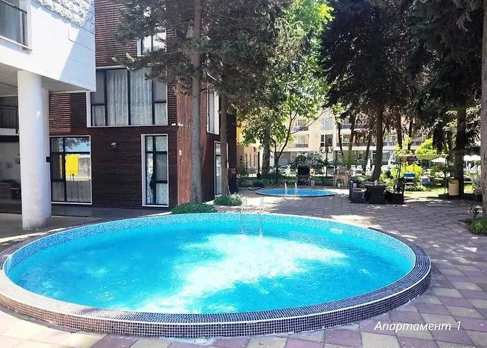 Blue - Amara Апартамент Равда